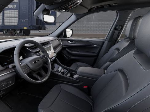 New 2026 Jeep Grand Cherokee L Limited AWD/4WD image 22
