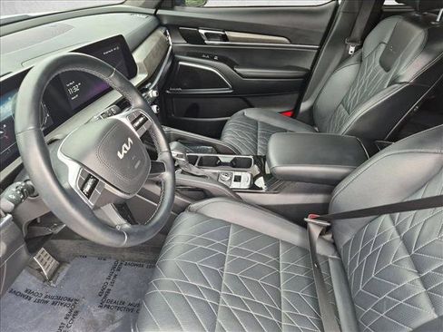 Used 2025 Kia Telluride SX Prestige X-Pro AWD/4WD image 17