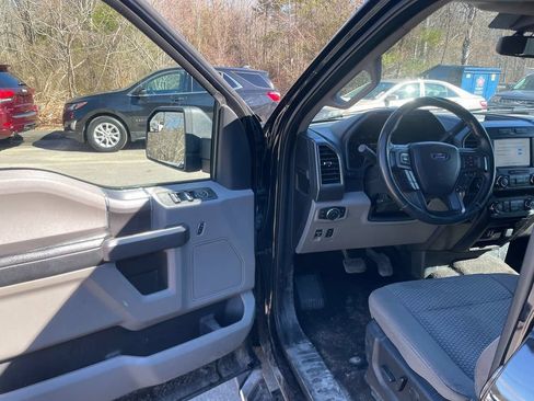 Used 2020 Ford F150 XLT w/ Equipment Group 302A Luxury AWD/4WD image 10