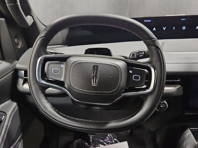 New 2026 Lincoln Navigator L Reserve AWD/4WD image 9