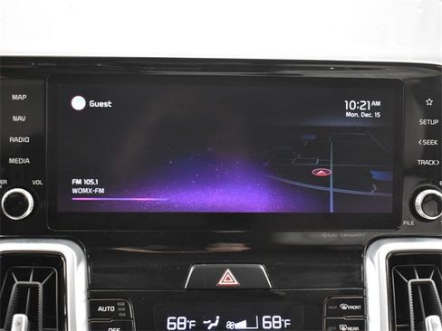 Certified 2022 Kia Sorento SX image 19