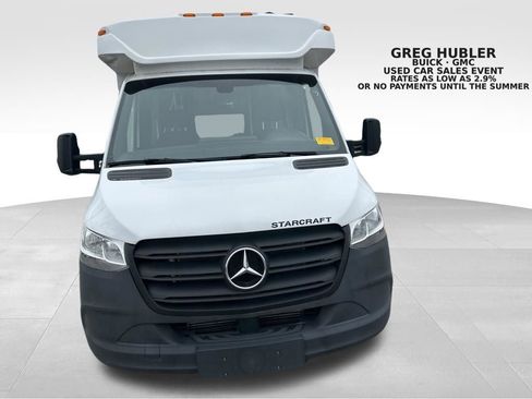 Used 2022 Mercedes-Benz Sprinter 3500 image 4