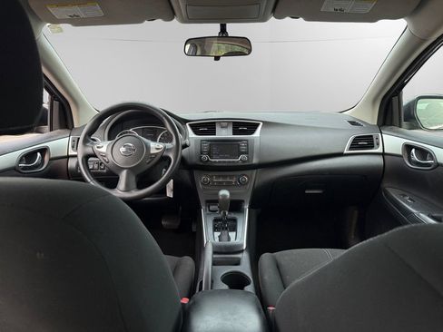 Used 2018 Nissan Sentra S FWD image 10
