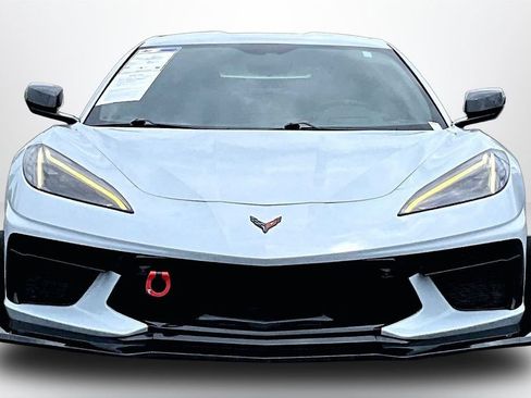 Used 2022 Chevrolet Corvette Stingray Preferred Cpe w/ Z51 Performance Package RWD image 2