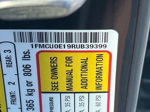 Certified 2024 Ford Escape SE image 45