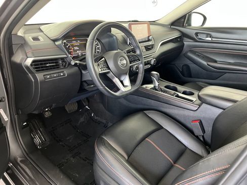Used 2021 Nissan Altima 2.5 SR FWD image 19