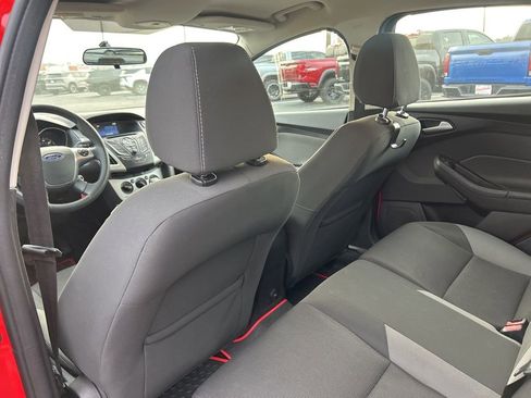 Used 2014 Ford Focus SE image 28