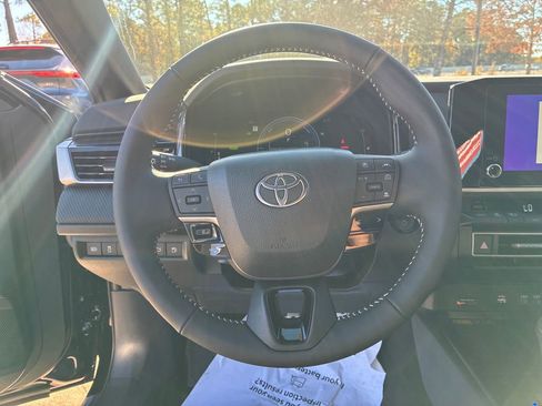 New 2026 Toyota Camry SE image 19