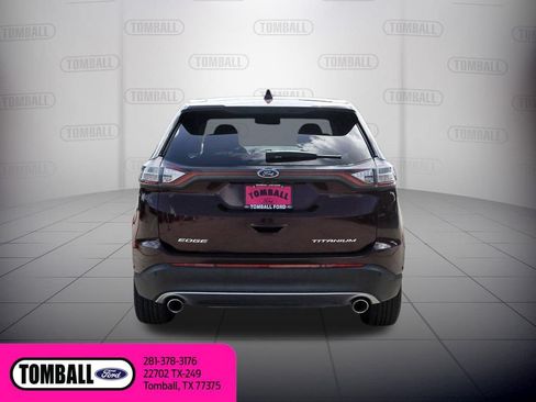 Used 2017 Ford Edge Titanium w/ Equipment Group 302A FWD image 6