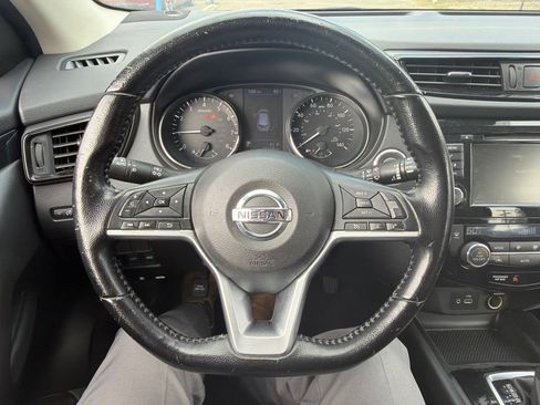 Used 2020 Nissan Rogue Sport SV w/ All-Weather Package AWD/4WD image 14