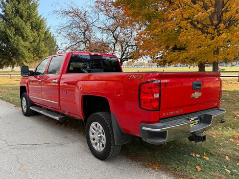 Used 2018 Chevrolet Silverado 3500 LTZ image 6