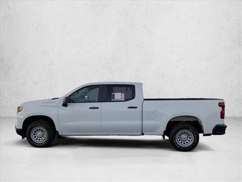 Used 2023 Chevrolet Silverado 1500 W/T w/ Trailering Package image 9