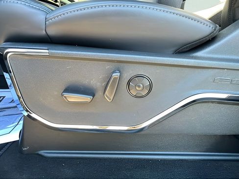 New 2026 Ford F250 Platinum image 22