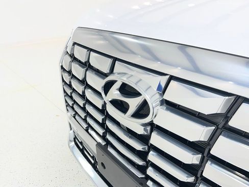 Used 2025 Hyundai Palisade Calligraphy FWD image 29