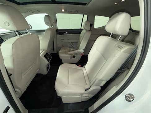 Used 2018 Volkswagen Atlas SEL image 24