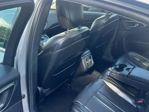 Used 2016 Chrysler 200 C w/ Quick Order Package 26P FWD image 13