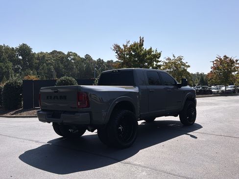 Used 2026 RAM 3500 Limited AWD/4WD image 3