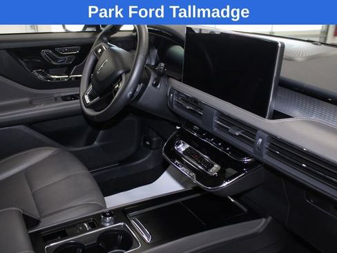 Used 2023 Lincoln Corsair AWD w/ Equipment Group 101A image 23