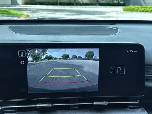 Used 2024 Hyundai Kona SEL FWD image 19
