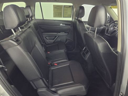Used 2018 Volkswagen Atlas SE FWD image 31