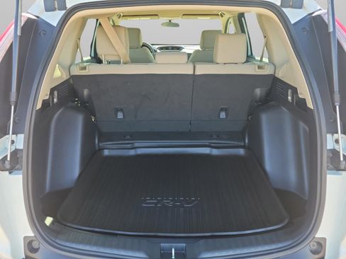 Used 2017 Honda CR-V LX image 12