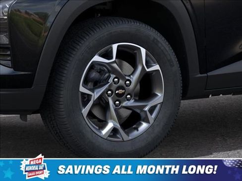 New 2026 Chevrolet Trax LT w/ Driver Confidence Package FWD image 9