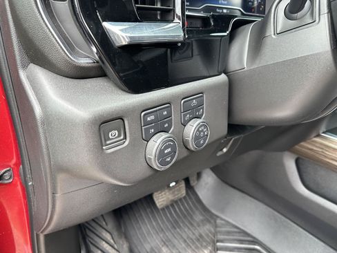 Used 2024 Chevrolet Silverado 1500 LT Trail Boss w/ Protection Package AWD/4WD image 22