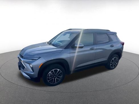 Used 2025 Chevrolet TrailBlazer LT image 8