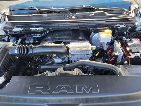 Certified 2022 RAM 1500 Limited image 26