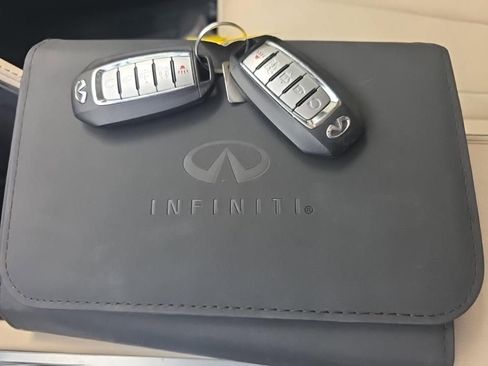 Certified 2023 INFINITI QX60 Luxe w/ Performance Audio Package FWD image 11