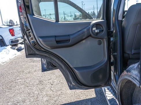 Used 2009 Nissan Xterra S w/ X Gear Pkg image 12
