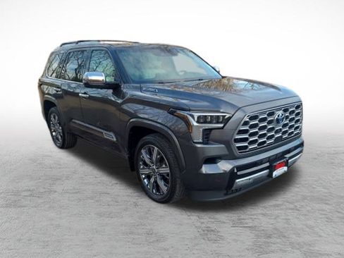 Certified 2023 Toyota Sequoia Capstone image 3
