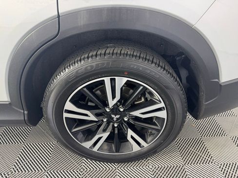 Used 2025 Mitsubishi Eclipse Cross SE AWD/4WD image 13