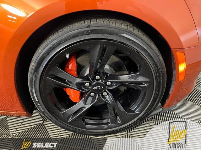 Used 2022 Chevrolet Camaro LT RWD image 22