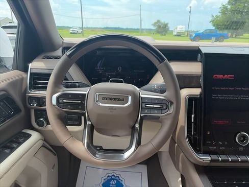 New 2026 GMC Yukon XL Denali w/ Advanced Technology Package AWD/4WD image 16