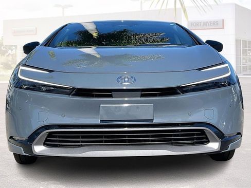 Used 2024 Toyota Prius XLE image 23