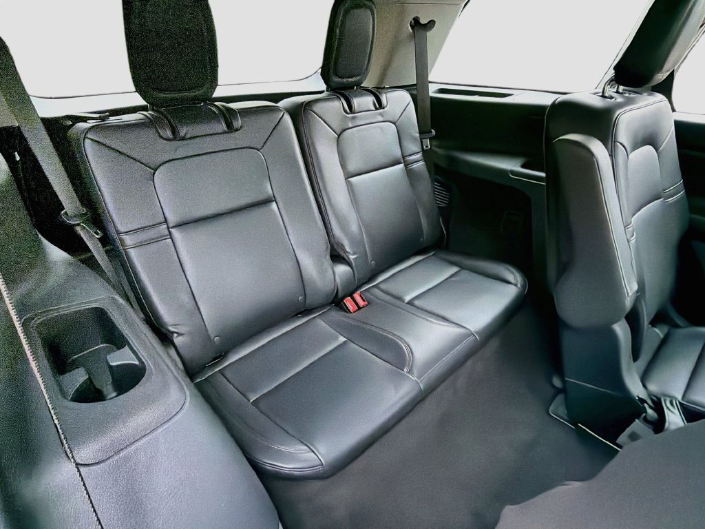 Used 2025 Lincoln Aviator AWD w/ Equipment Group 101A image 30
