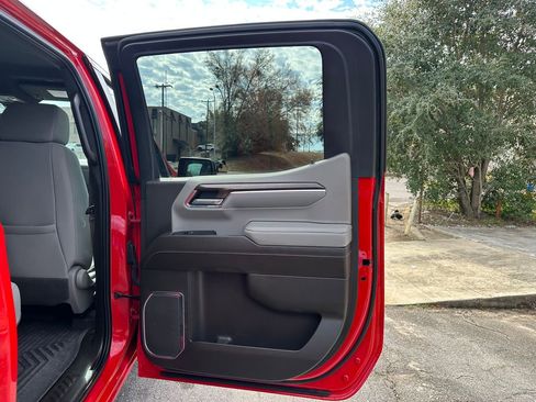 Used 2022 Chevrolet Silverado 1500 LT Trail Boss image 40