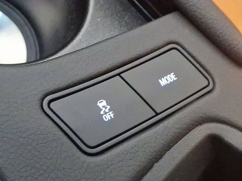 Certified 2025 Cadillac XT5 Premium Luxury image 28