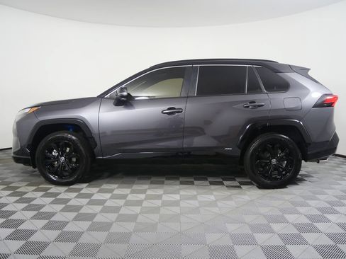 Used 2023 Toyota RAV4 XSE AWD/4WD image 6