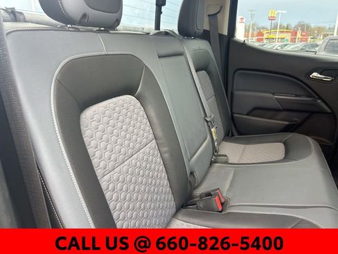 Used 2016 Chevrolet Colorado Z71 image 9