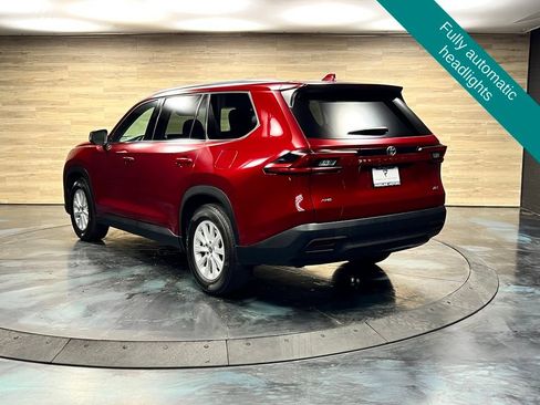Used 2025 Toyota Grand Highlander AWD image 15