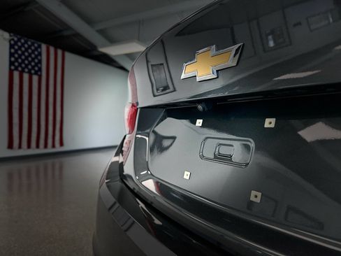 Used 2018 Chevrolet Malibu LT FWD image 30