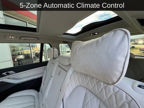 Used 2020 BMW X7 xDrive40i w/ Executive Package image 8