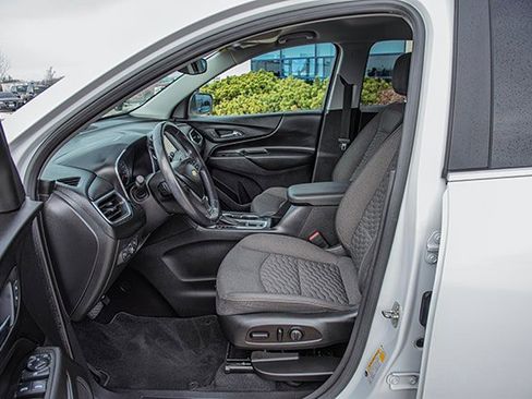 Used 2021 Chevrolet Equinox LT image 14