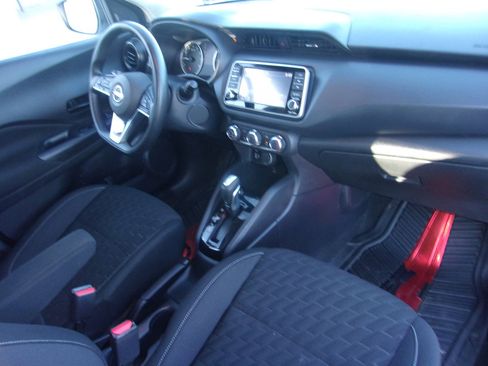 Used 2022 Nissan Kicks S image 15