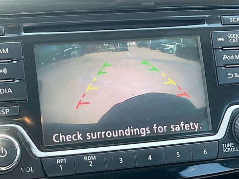 Used 2018 Nissan Sentra SR image 13