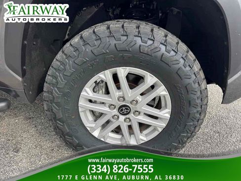 Used 2024 Toyota Tundra SR5 w/ SR5 Premium Package image 32