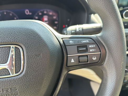 Used 2024 Honda Accord EX image 21