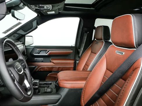 New 2026 GMC Sierra 1500 Denali Ultimate image 5
